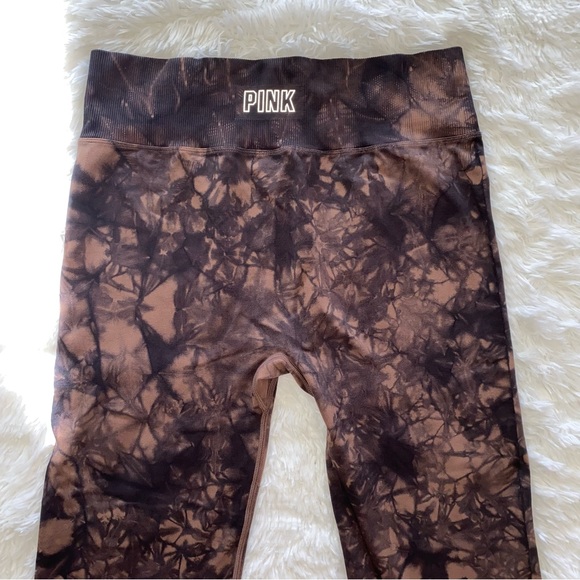 Victoria’s Secret PINK Active seamless workout tights - marble tie dye - Picture 14 of 16